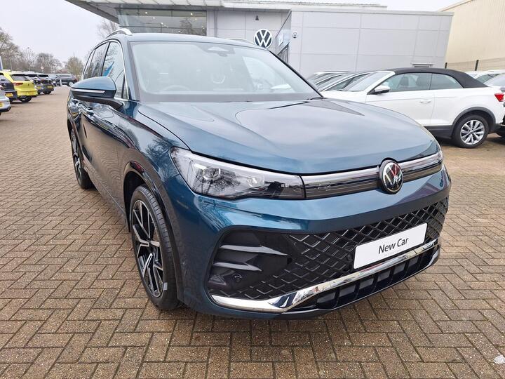 Volkswagen Tiguan 1.5 ETSI MHEV R-Line DSG Euro 6 (s/s) 5dr