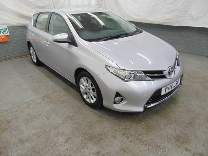 Toyota Auris 1.33 Dual VVT-i Icon Euro 5 (s/s) 5dr