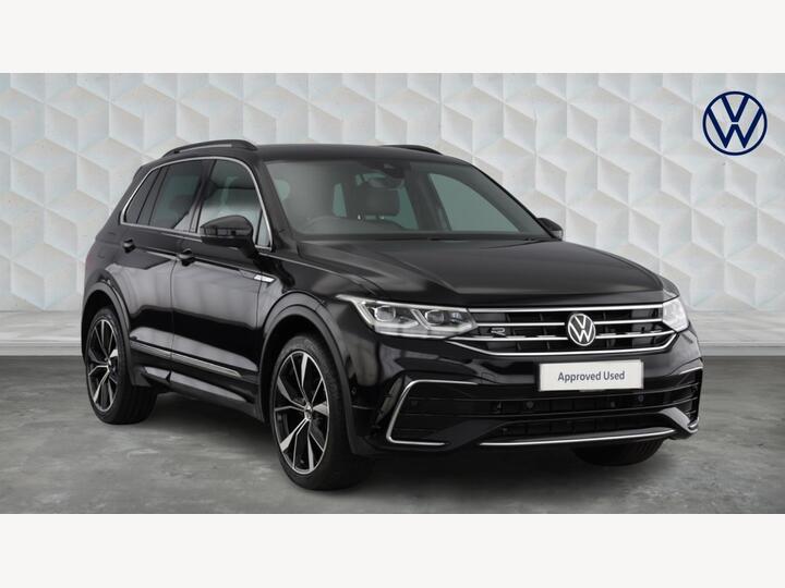 Volkswagen Tiguan 1.5 TSI R-Line DSG Euro 6 (s/s) 5dr Volkswagen Tiguan 1.5 TSI R-Line DSG Euro 6 (s/s) 5dr