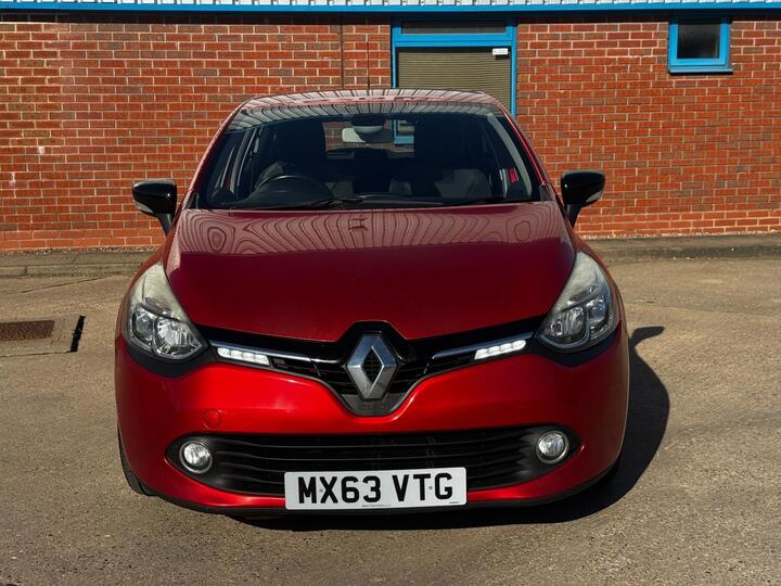 Renault Clio 1.2 16V Dynamique MediaNav Euro 5 5dr
