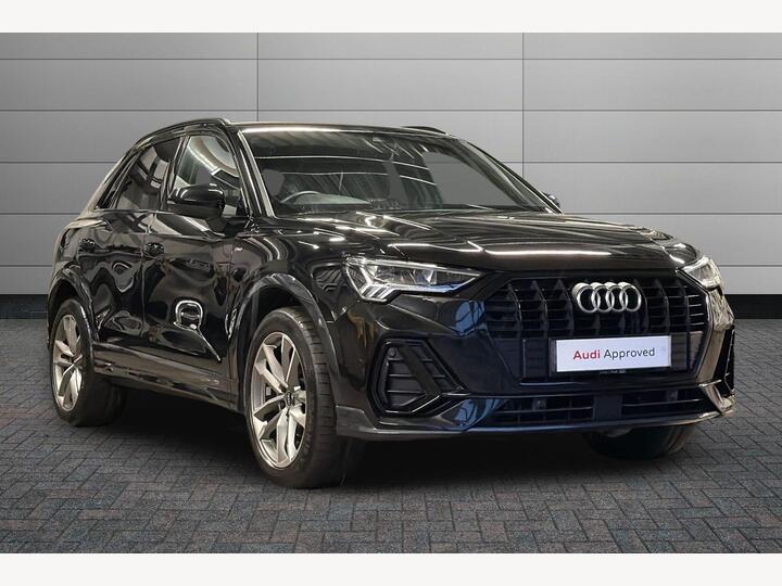 Audi Q3 1.5 TFSI CoD 35 Black Edition S Tronic Euro 6 (s/s) 5dr