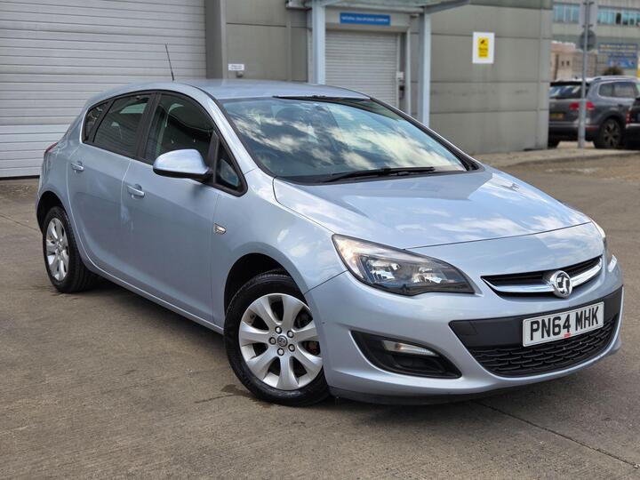 Vauxhall Astra 1.6 16v Design Auto Euro 5 5dr