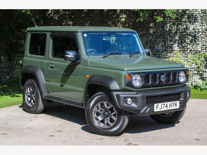 Suzuki Jimny Sierra  1.5 Automatic | Heated Seats | Cruise Control | Climate Control | Reverse Camera | Wireless CarPlay/Android Auto