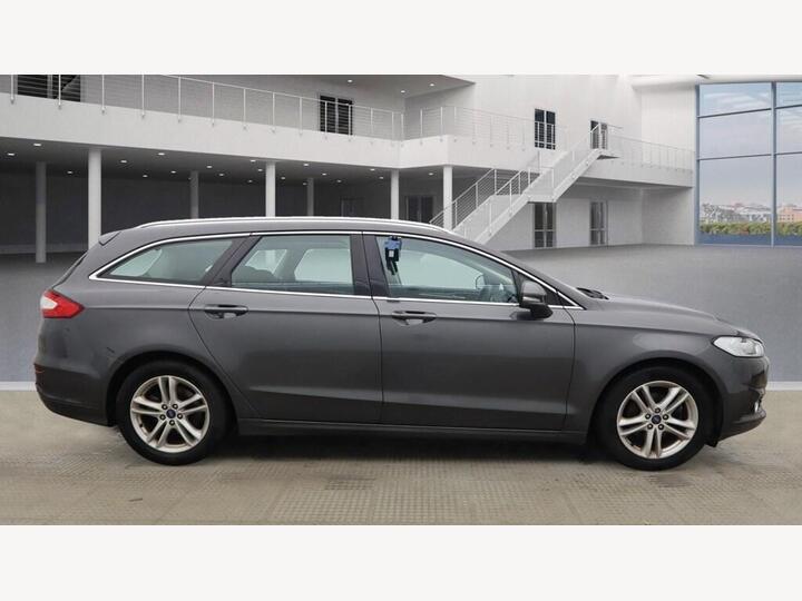 Ford Mondeo 2.0 TDCi Titanium Euro 6 (s/s) 5dr