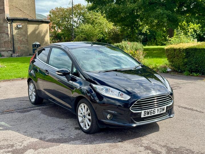 Ford Fiesta 1.0T EcoBoost Titanium Euro 6 (s/s) 3dr