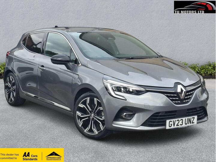 Renault Clio 1.6 E-TECH Techno Auto Euro 6 (s/s) 5dr