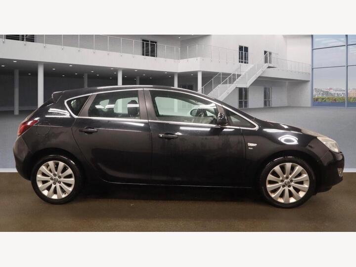 Vauxhall Astra 1.6 16v SE Auto Euro 5 5dr