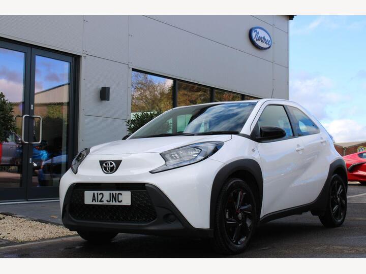 Toyota AYGO X 1.0 VVT-i Pure Euro 6 (s/s) 5dr