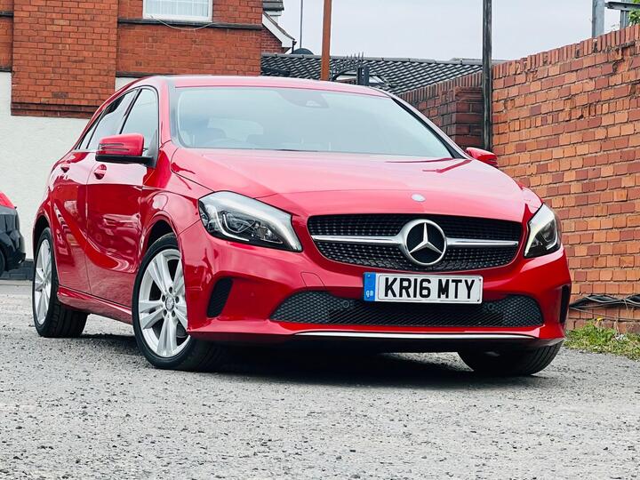 Mercedes-Benz A Class 2.1 A200d Sport (Premium) 7G-DCT Euro 6 (s/s) 5dr