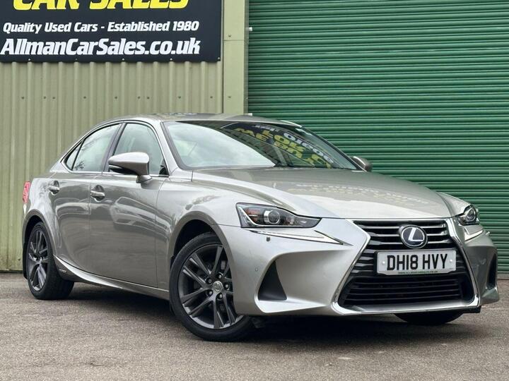 Lexus IS 2.5 300h Executive Edition E-CVT Euro 6 (s/s) 4dr