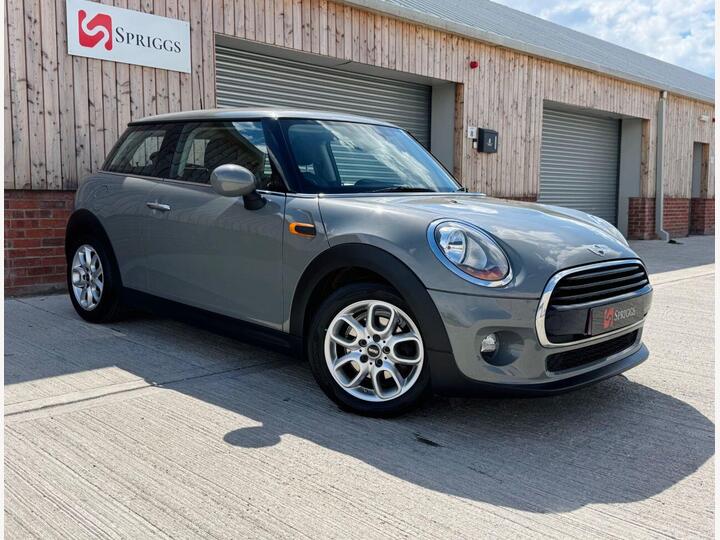 MINI HATCH 1.5 Cooper Euro 6 (s/s) 3dr