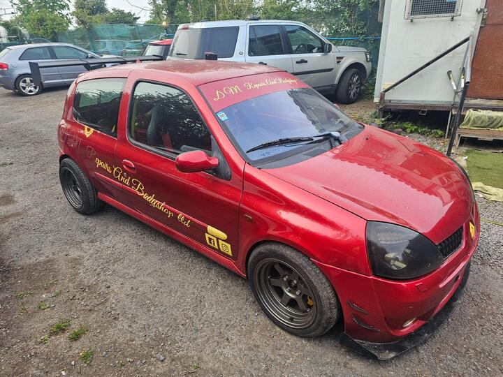 Renault Clio 2.0 16v Renaultsport 3dr Renault Clio 2.0 16v Renaultsport 3dr