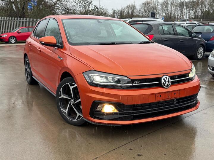Volkswagen Polo Volkswagen Polo 1.5 TSI R-Line DSG Euro6