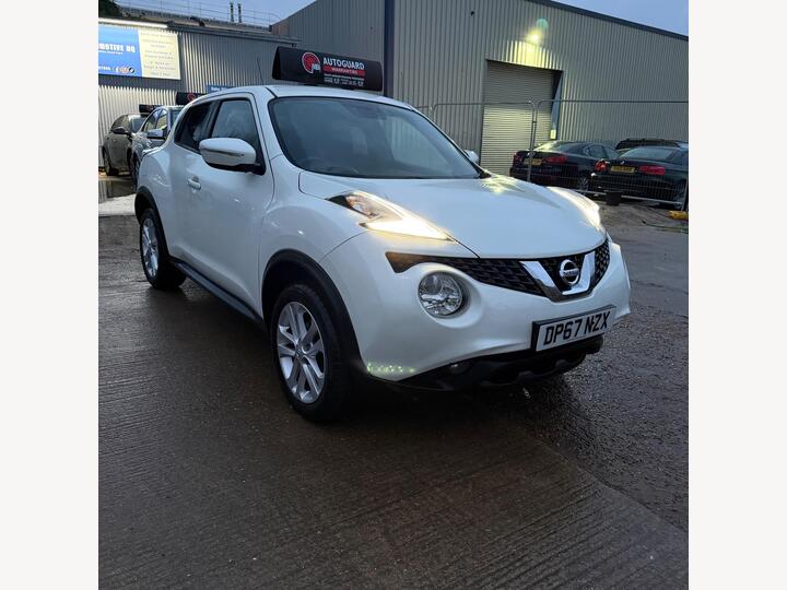 Nissan Juke 1.2 DIG-T N-Connecta Euro 6 (s/s) 5dr