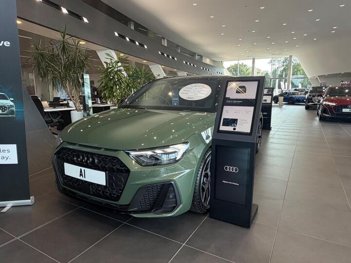 Audi A1 1.0 TFSI 25 Black Edition Sportback Euro 6 (s/s) 5dr