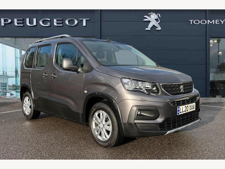 Peugeot Rifter 1.5 BlueHDi Allure Standard MPV Euro 6 (s/s) 5dr Peugeot Rifter 1.5 BlueHDi Allure Standard MPV Euro 6 (s/s) 5dr