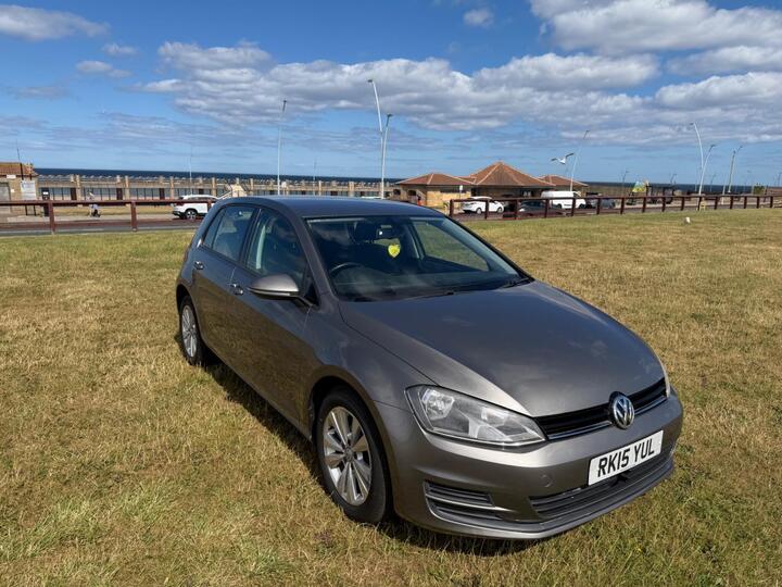 Volkswagen Golf 1.6 TDI BlueMotion Tech SE Euro 5 (s/s) 5dr
