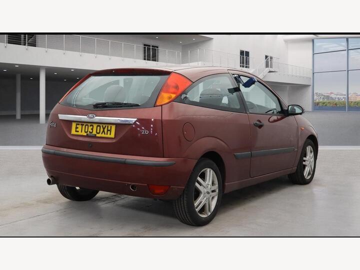Ford Focus 2.0 Zetec 5dr