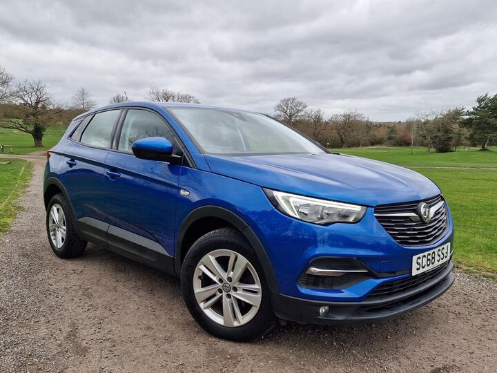 Vauxhall Grandland X 1.2 Turbo SE Euro 6 (s/s) 5dr