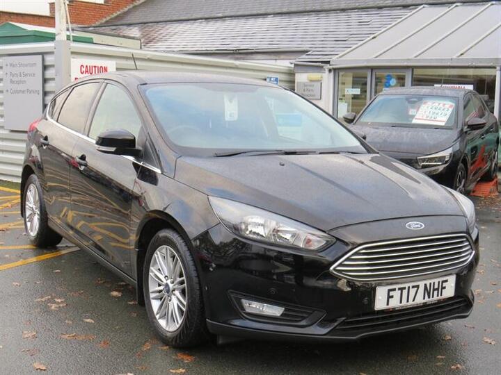 Ford Focus 1.0T EcoBoost Zetec Edition Euro 6 (s/s) 5dr