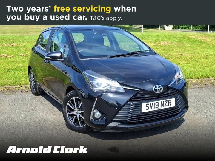 Toyota Yaris 1.5 VVT-i Icon Tech Euro 6 5dr