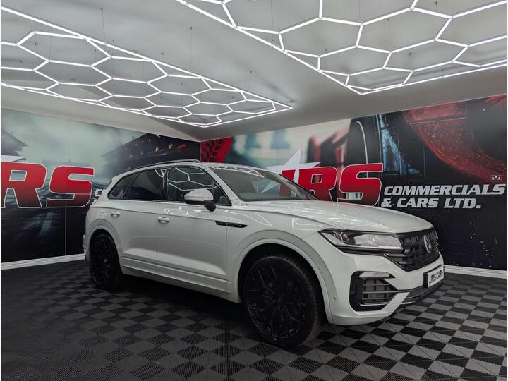Volkswagen TOUAREG 3.0 TDI V6 R-Line Tiptronic 4Motion Euro 6 (s/s) 5dr