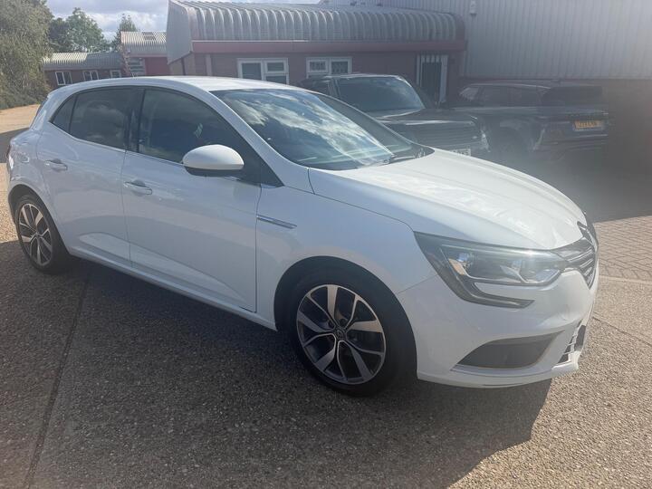 Renault Megane 1.2 TCe Dynamique S Nav Euro 6 (s/s) 5dr