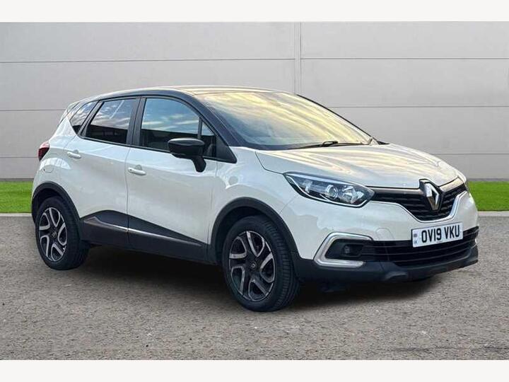 Renault Captur 0.9 TCe ENERGY Iconic Euro 6 (s/s) 5dr Renault Captur 0.9 TCe ENERGY Iconic Euro 6 (s/s) 5dr