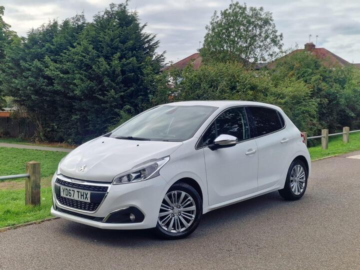 Peugeot 208 1.2 PureTech Allure Euro 6 5dr