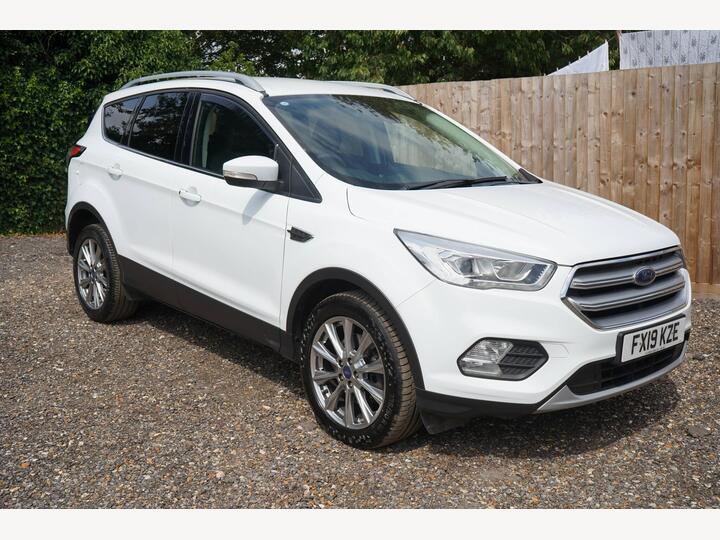 Ford KUGA 2.0 TDCi EcoBlue Titanium Edition Euro 6 (s/s) 5dr