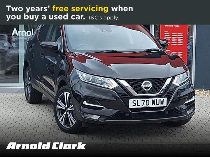 Nissan Qashqai 1.3 DIG-T N-Connecta Euro 6 (s/s) 5dr