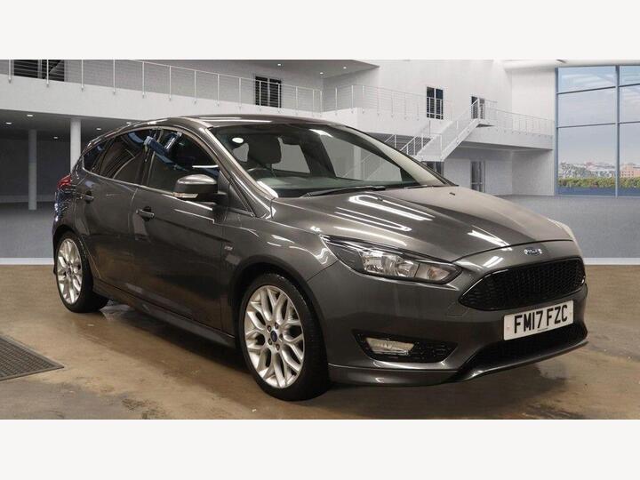 Ford FOCUS 1.5 TDCi ST-Line Euro 6 (s/s) 5dr