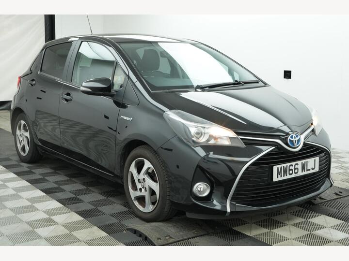 Toyota Yaris 1.5 VVT-h Icon E-CVT Euro 6 5dr