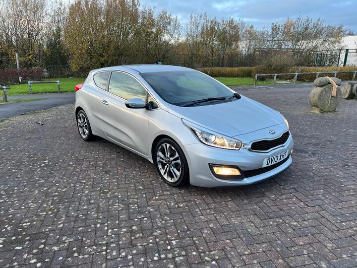 Kia ProCeed 1.6 CRDi EcoDynamics SE Euro 5 (s/s) 3dr