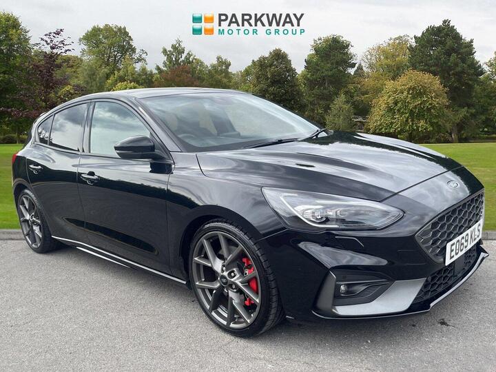 Ford Focus 2.3T EcoBoost ST Euro 6 (s/s) 5dr