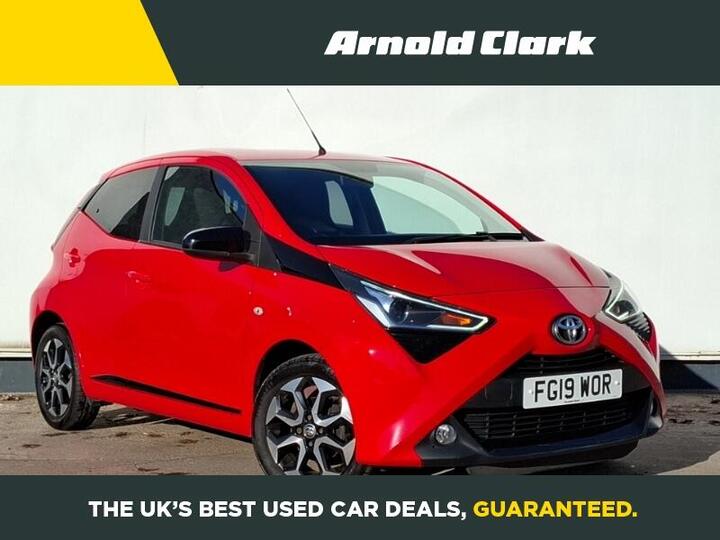 Toyota AYGO 1.0 VVT-i X-trend Euro 6 5dr Toyota AYGO 1.0 VVT-i X-trend Euro 6 5dr