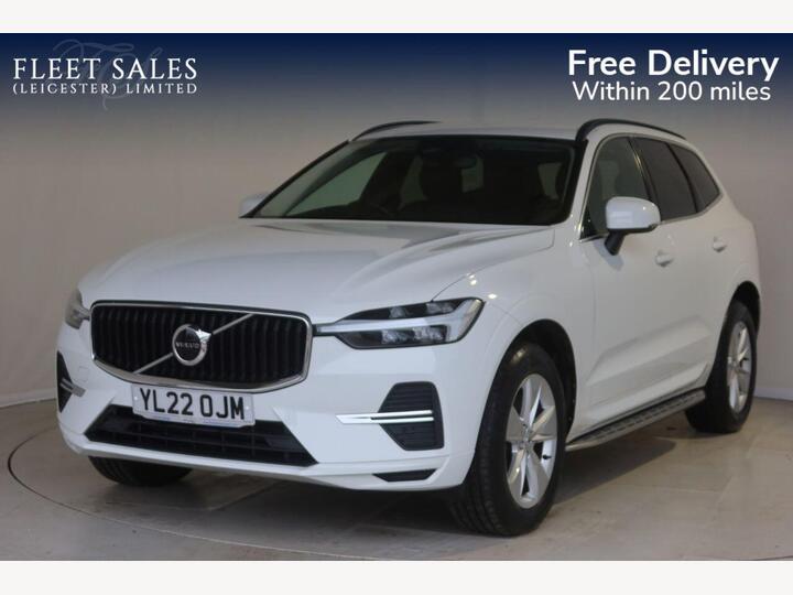 Volvo XC60 2.0 B4 MHEV Momentum Auto AWD Euro 6 (s/s) 5dr