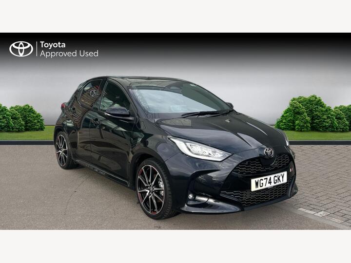 Toyota Yaris 1.5 VVT-h GR SPORT E-CVT Euro 6 (s/s) 5dr