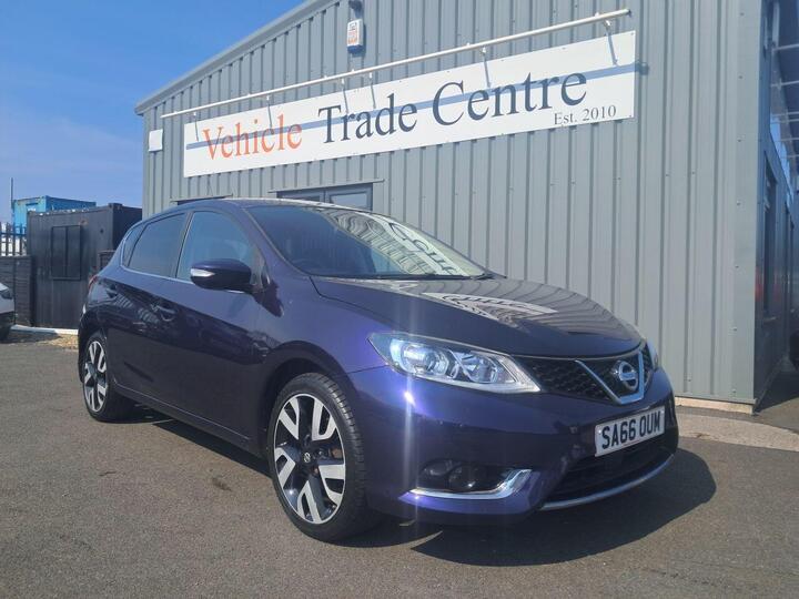 Nissan PULSAR 1.2 DIG-T Tekna Euro 6 (s/s) 5dr