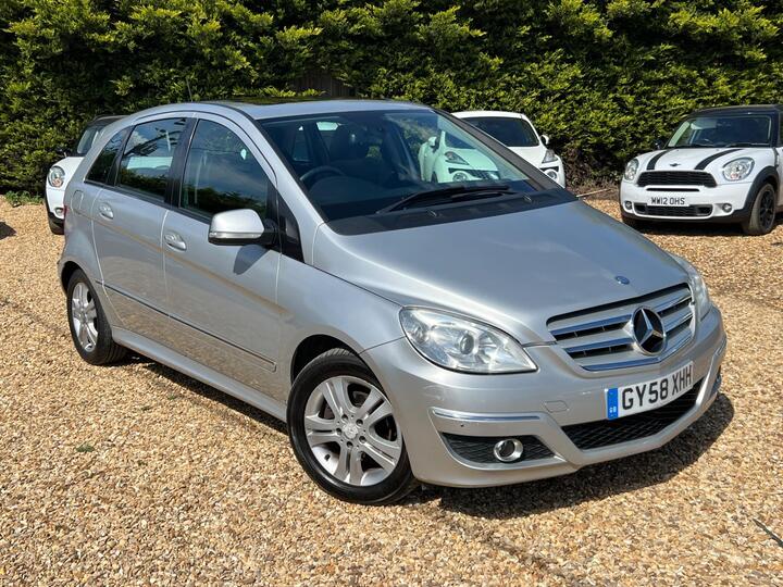 Mercedes-Benz B Class 1.5 B150 SE 5dr Mercedes-Benz B Class 1.5 B150 SE 5dr