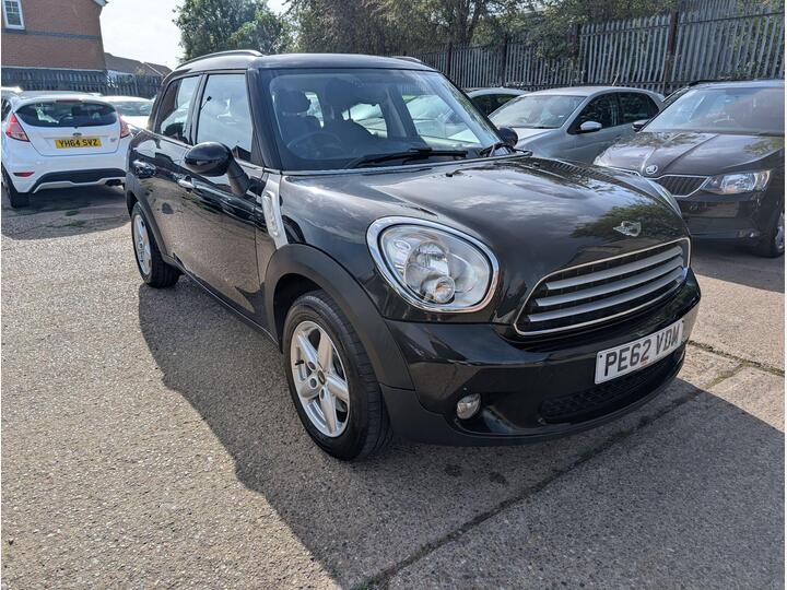MINI Countryman 1.6 Cooper Euro 5 (s/s) 5dr
