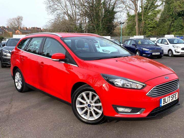 Ford Focus 1.0T EcoBoost Titanium Euro 6 (s/s) 5dr