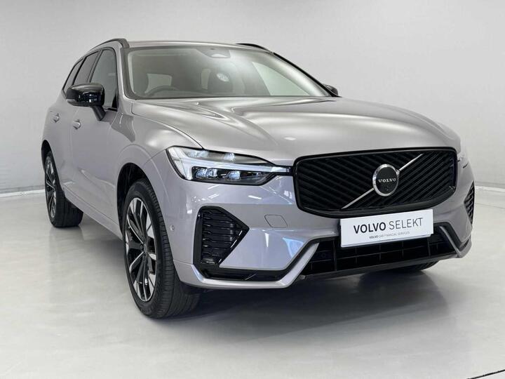 Volvo XC60 2.0 B5 MHEV Plus Auto AWD Euro 6 (s/s) 5dr