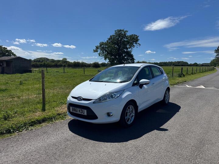 Ford Fiesta 1.25 Zetec 5dr