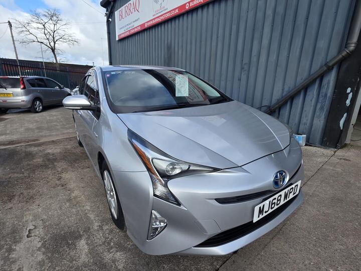 Toyota Prius Excel Hatchback