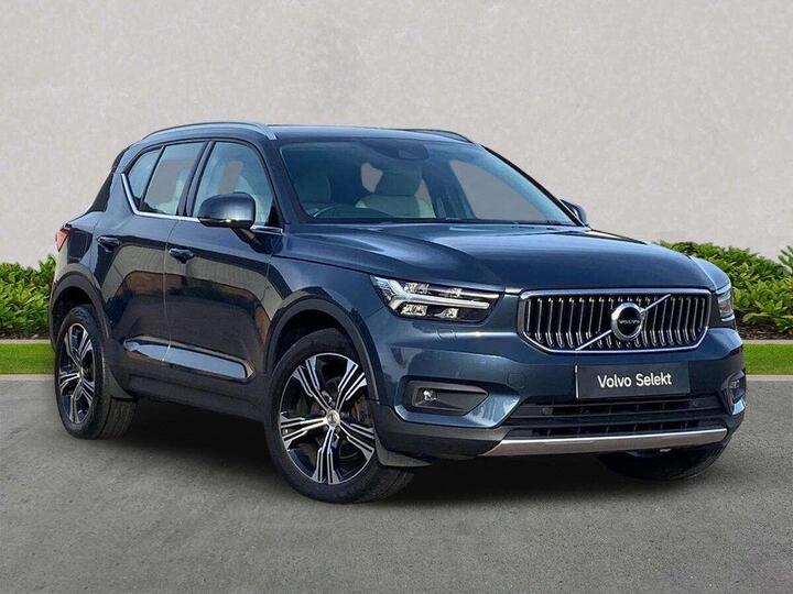 Volvo XC40 2.0 B4 MHEV Inscription Pro Auto Euro 6 (s/s) 5dr