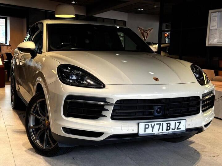 Porsche Cayenne 3.0T V6 TiptronicS 4WD Euro 6 (s/s) 5dr Porsche Cayenne 3.0T V6 TiptronicS 4WD Euro 6 (s/s) 5dr