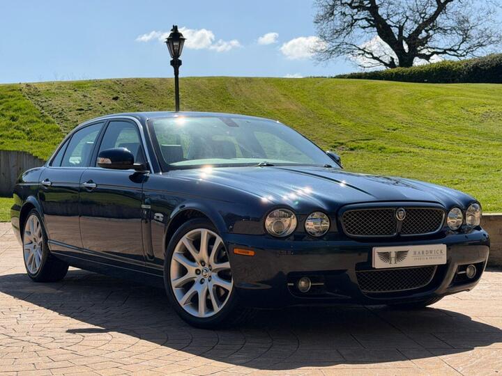 Jaguar XJ 3.0 V6 Sovereign 4dr