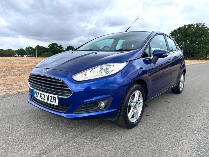 Ford Fiesta 1.0 Zetec Euro 5 (s/s) 5dr