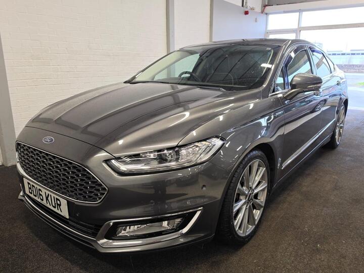 Ford Mondeo 2.0 TDCi Vignale Powershift Euro 6 (s/s) 4dr